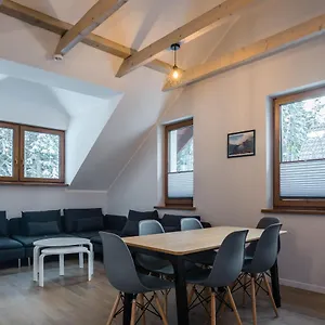 Aston -domek Przy Lesie, Przestronny, Karpacz